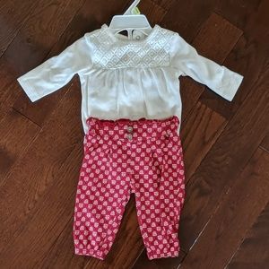 Carter's Girls Infant Red & White casual set Sz 0-3mths